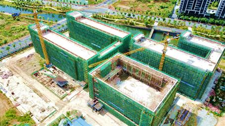 【奮戰(zhàn)三季度 打贏攻堅戰(zhàn)】柳州市明德小學(xué)2#、3#教學(xué)樓主體結(jié)構(gòu)通過驗收